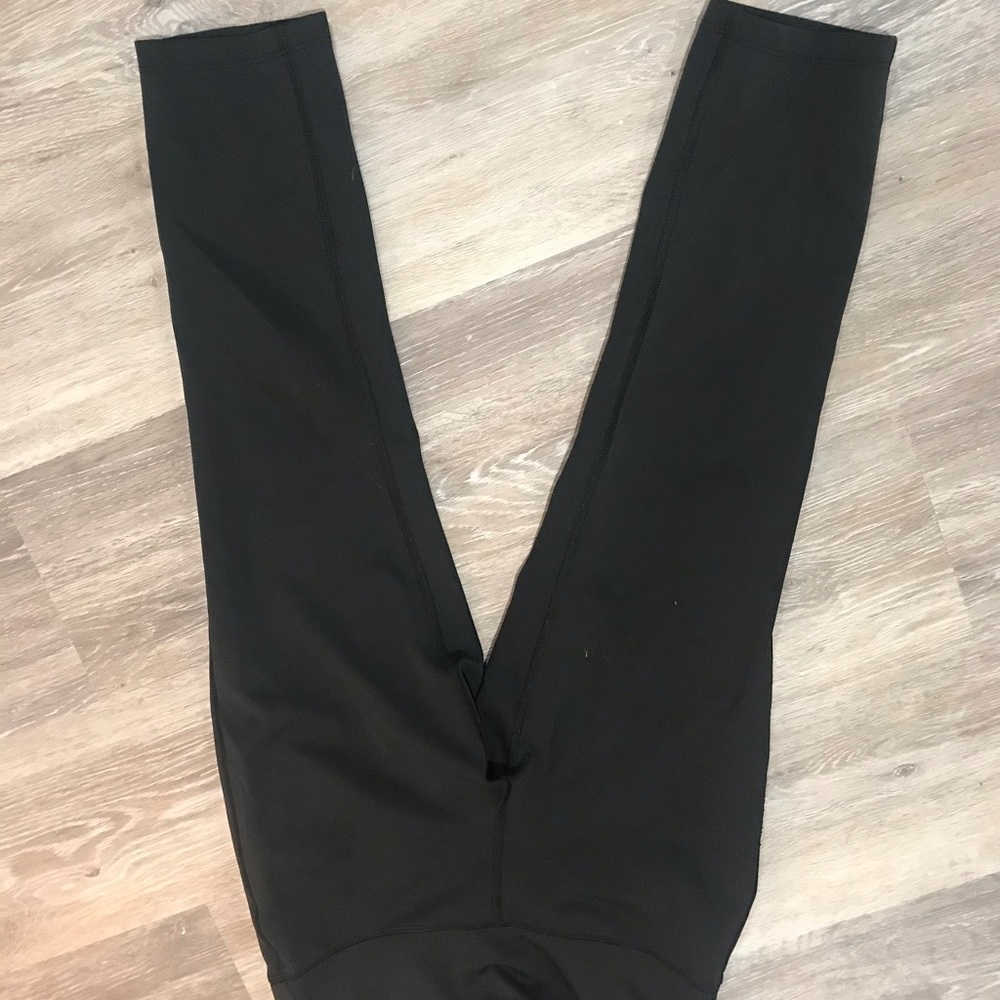 New balance leggings size medium